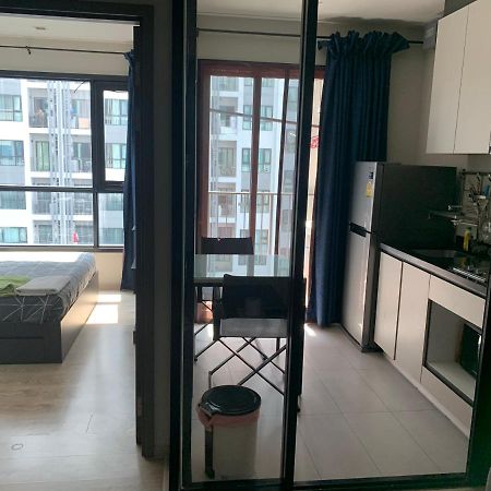 The Base Apartment Pattaya Exterior photo
