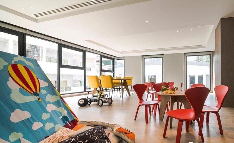 The Base Apartment Pattaya Exterior photo